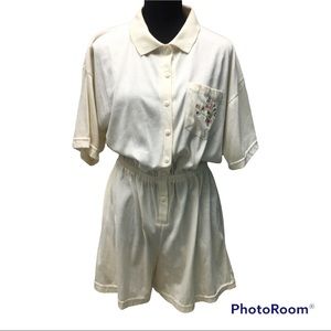 Vintage Eileen & Co cream embroidered short sleeve romper size L